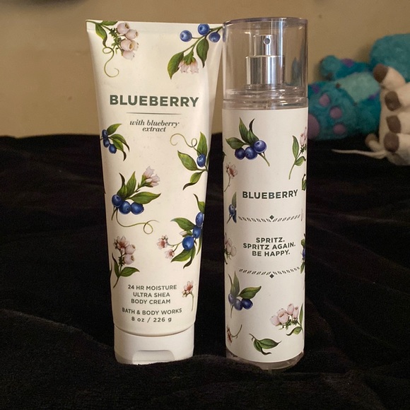 Bath & body works blueberry set - Picture 1 of 1